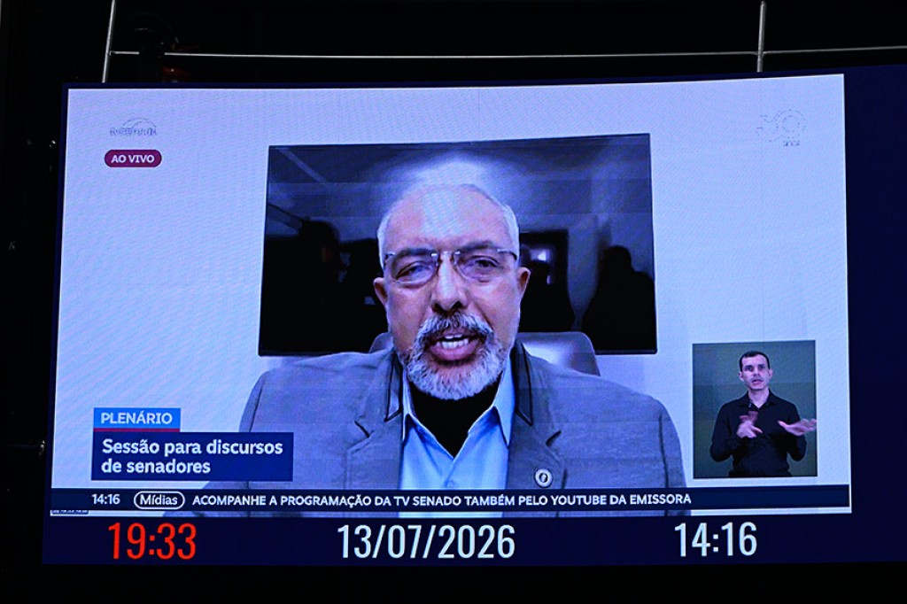 Paim diz ter esperança de que Senado aprove fim da escala 6×1 até agosto